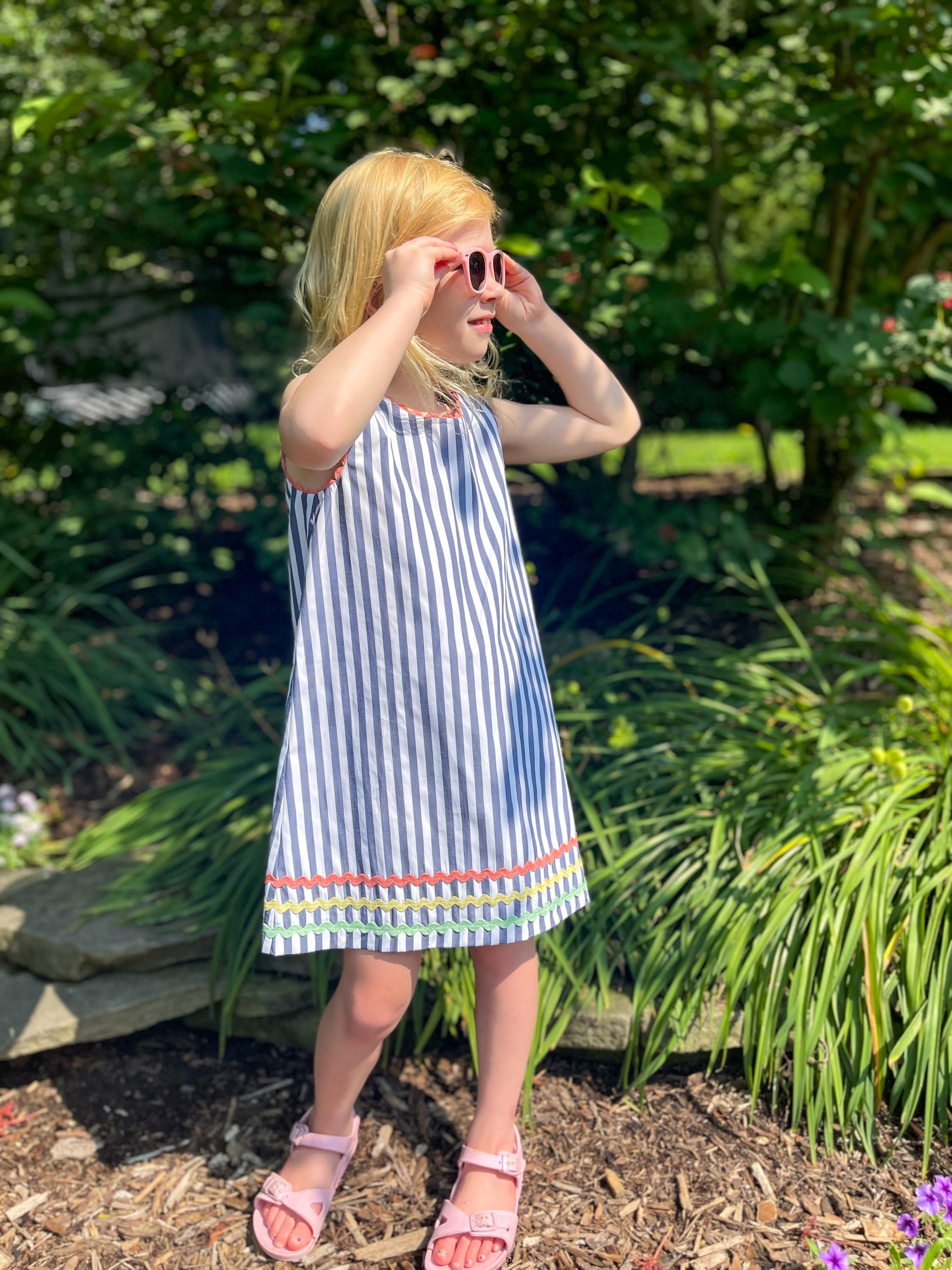 Robe fille Libby avec rayures arc-en-ciel